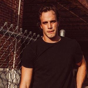 Meet your Posher, Zach